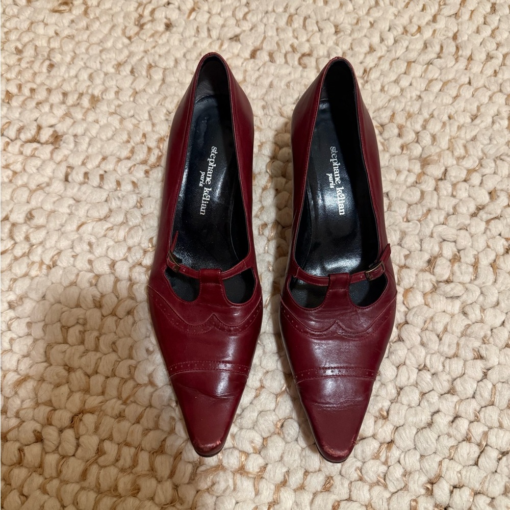 Chic Vintage Burgundy Heels by Stephanie Kélian Paris.